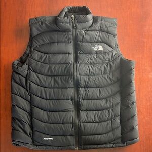 The North Face Men's Dark Gray Puffer Vest (XL)